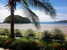 Enjoying life in Panama Azuero Beach – Best Places In The World To Retire – International Living